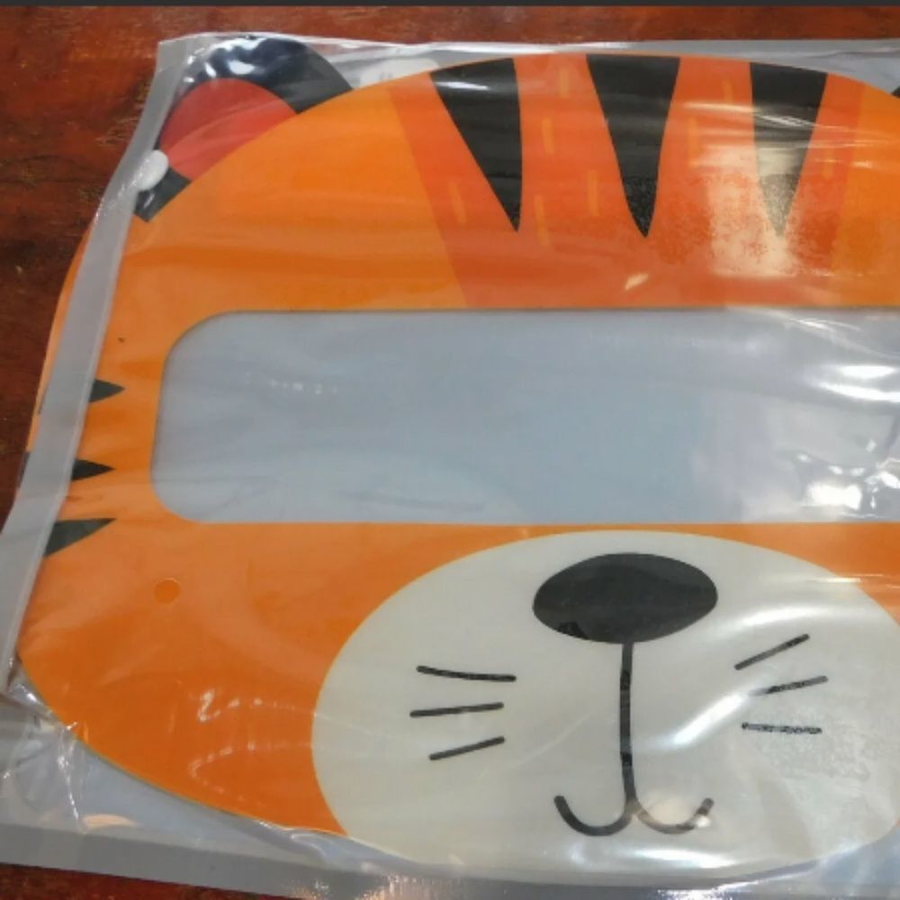 NWT Orly Tiger Child's Protective Face Shield Kids Face Covering Mask